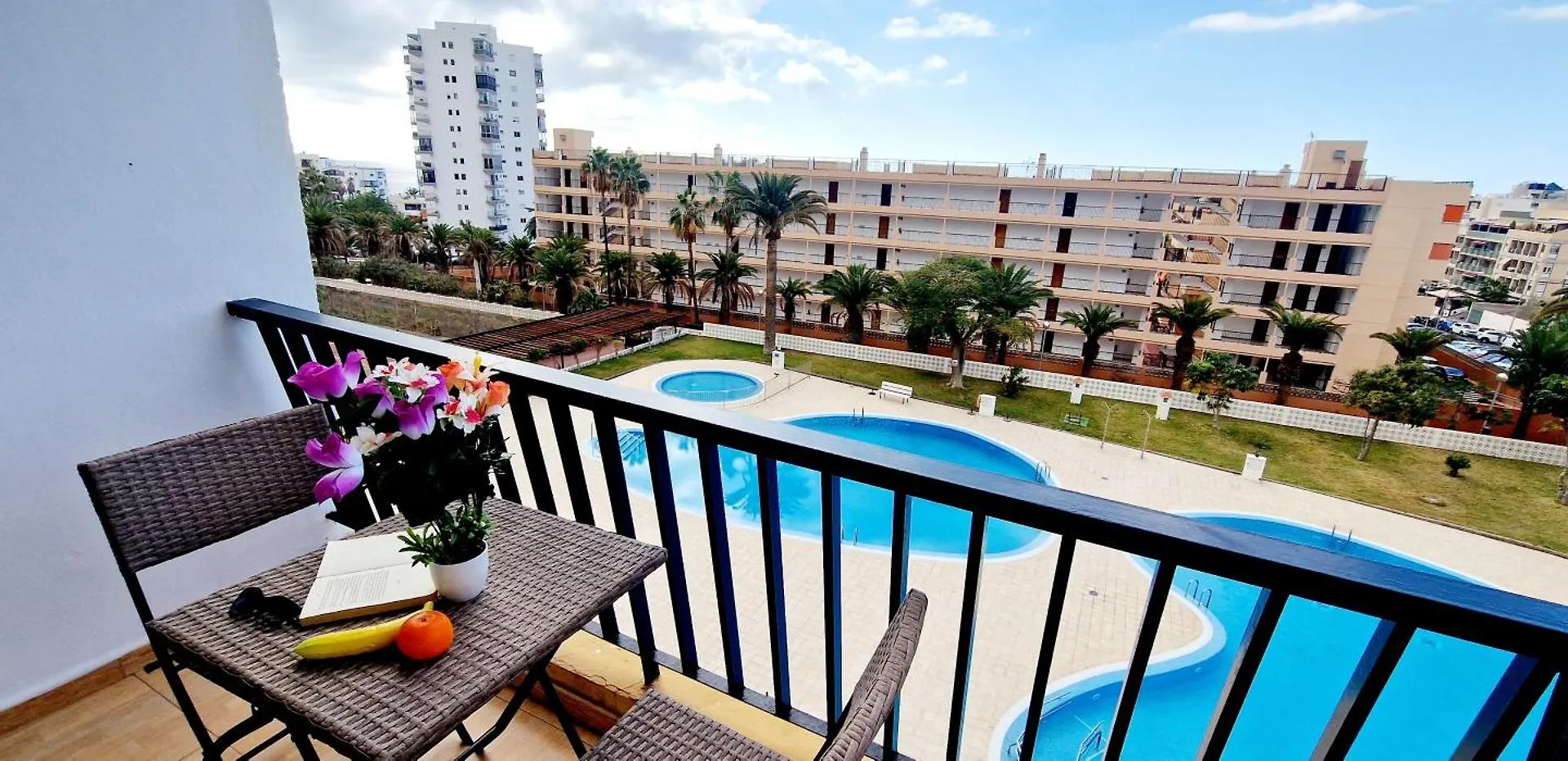 Achacay 2 Bedrooms Pool View Los Cristianos  Apartment