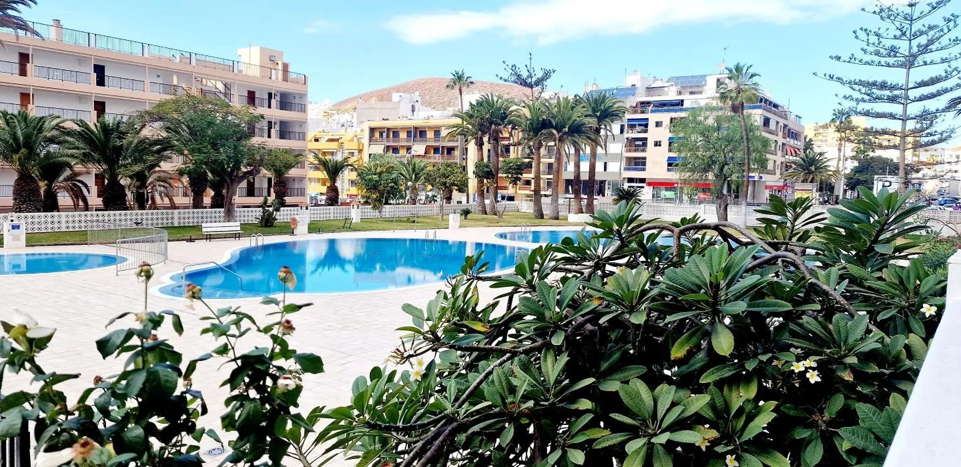 Achacay 2 Bedrooms Pool View location