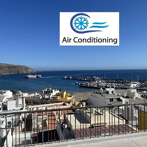 Edificio Gloria Los Cristianos (Tenerife)